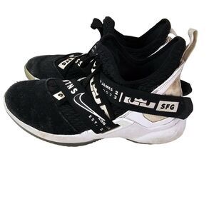 Nike Lebron Soldier 12 Youth Shoes Black‎ White Basketball AA1352-005 Size 6.5